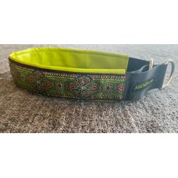 AMOKEN halsbnd - grnt mnster, design 1 - STRRELSE XXL ( (60 - 67 cm) cm)